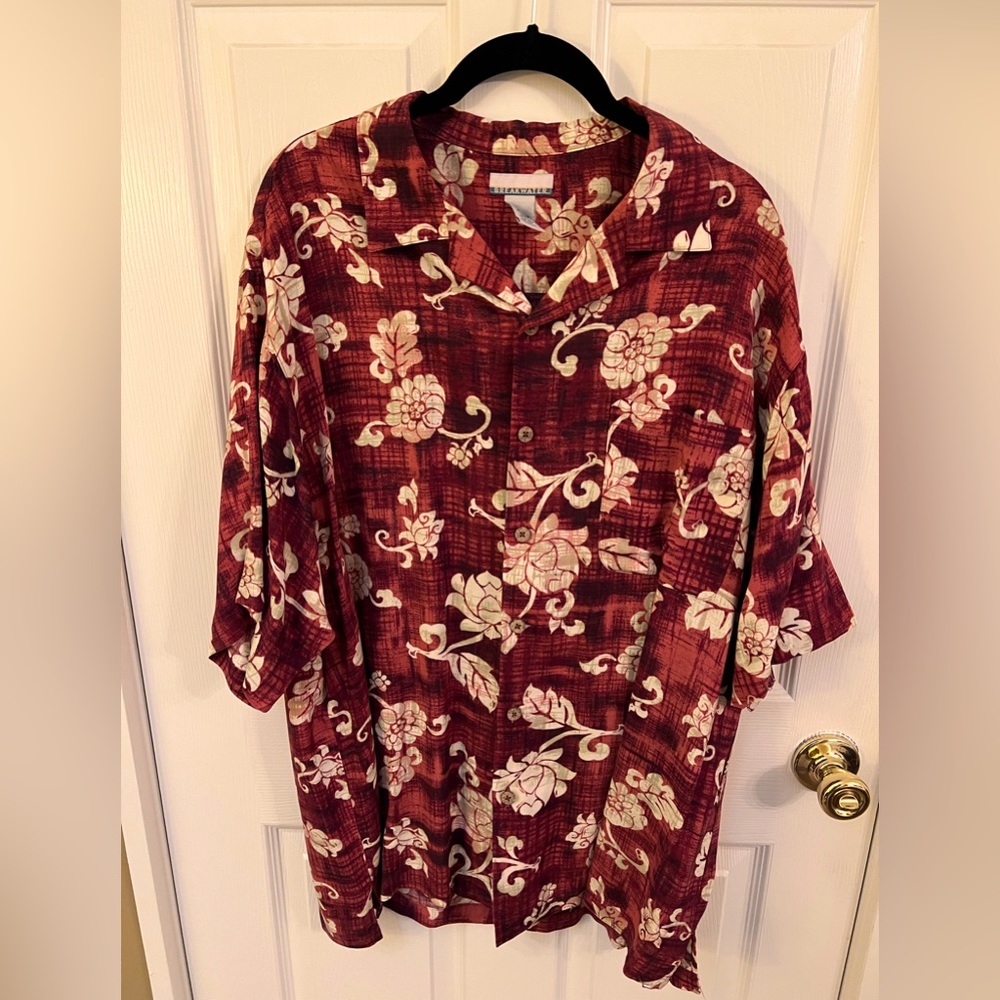 Men’s tropical camp shirt with pocket